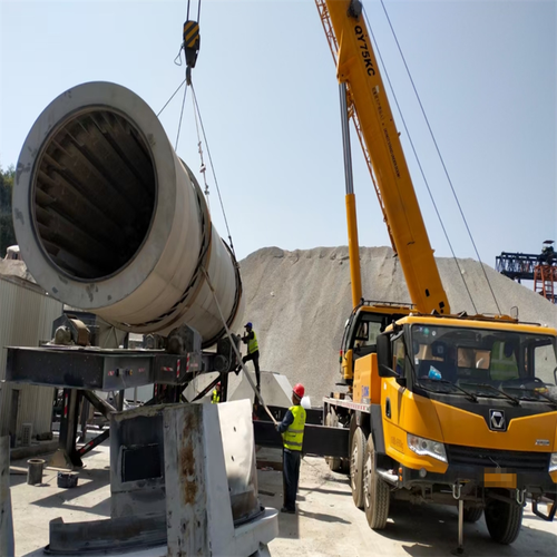 峰峰矿50吨高空作业车出租 空调外机吊装专业施工团队，防滑性能好保障高空作业安全